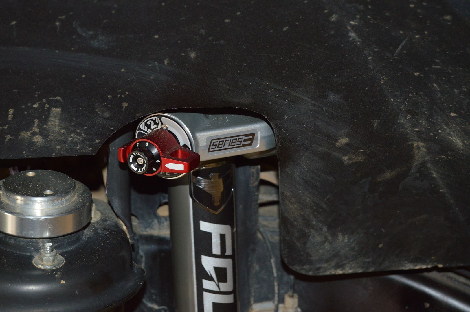 Teraflex Falcon 3.3 Shocks Install & Review Expedition Portal